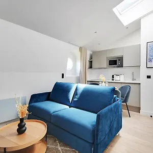 Cmg Voltaire Nation Apartment Paris