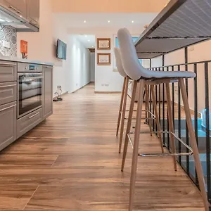 Gunpost Apartment Valletta